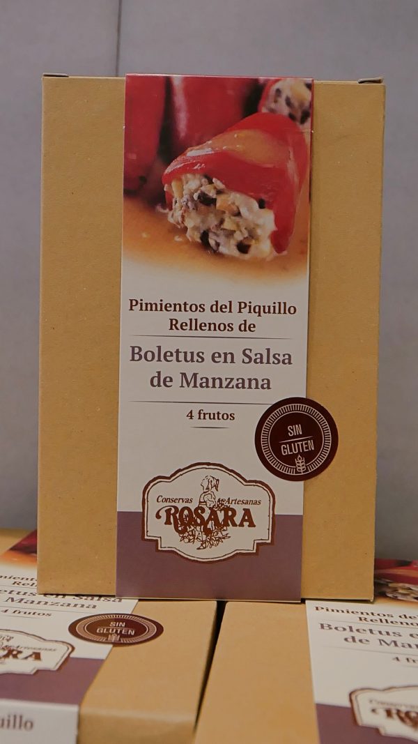 Pimientos del Piquillo Rellenos de Boletus y Salsa de Manzana